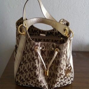 Authentic Michael Kors purse